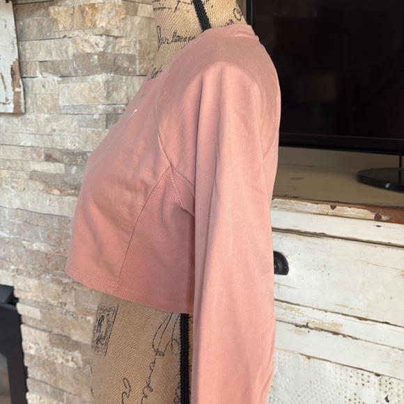 Gymshark cropped training sweatshirt salmon pink ribbed under arm and side crew - Picture 7 of 16